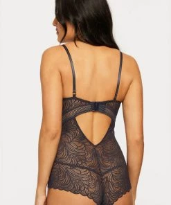 MONTELLE INTIMATES INC LONDON FOG BODYSUIT Sleepwear Collection